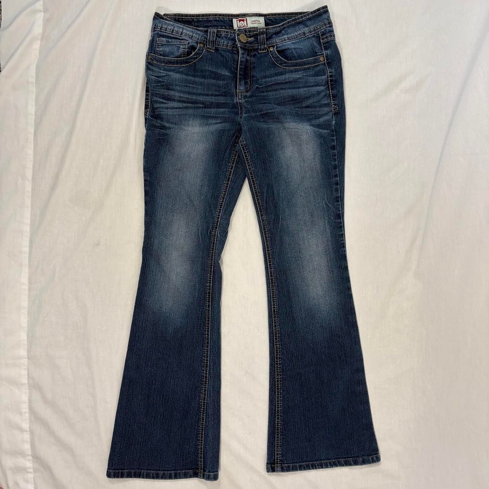 L.e.i. low rise hipster flare jeans size 7 y2k retro 2000s